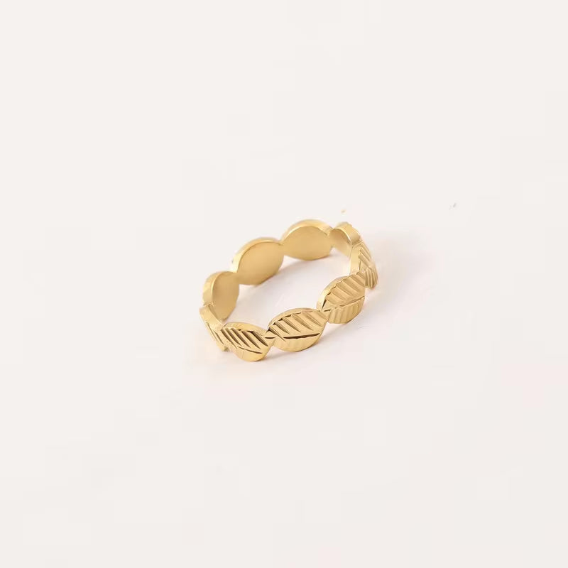 High End 18K PVD Gold Plated Olive Leaf Rings Stainless Steel Women Rings Tarnish Free Fashion Jewelry