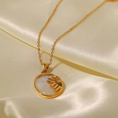 INS Stainless Steel White Shell Sun Necklace 18K Gold Plated Oval Sun Moon Shell Pendant Necklace