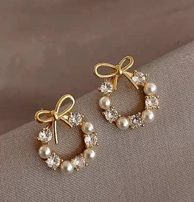 Bow Pearly Earrings