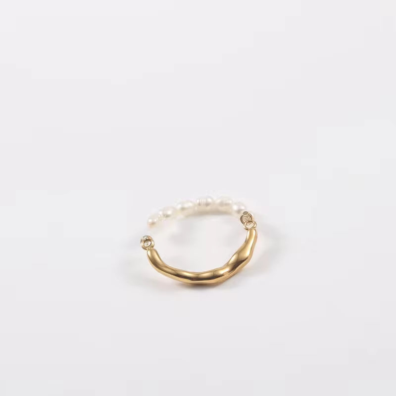 High End 18K PVD Gold Plated Imitation Pearl Elastic String Waved Rings Stainless Steel Women Rings Tarnish Free Jewelry