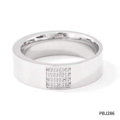 High-End Microencrusted Zircon Delicate Finger Ring Stainless Steel Rings