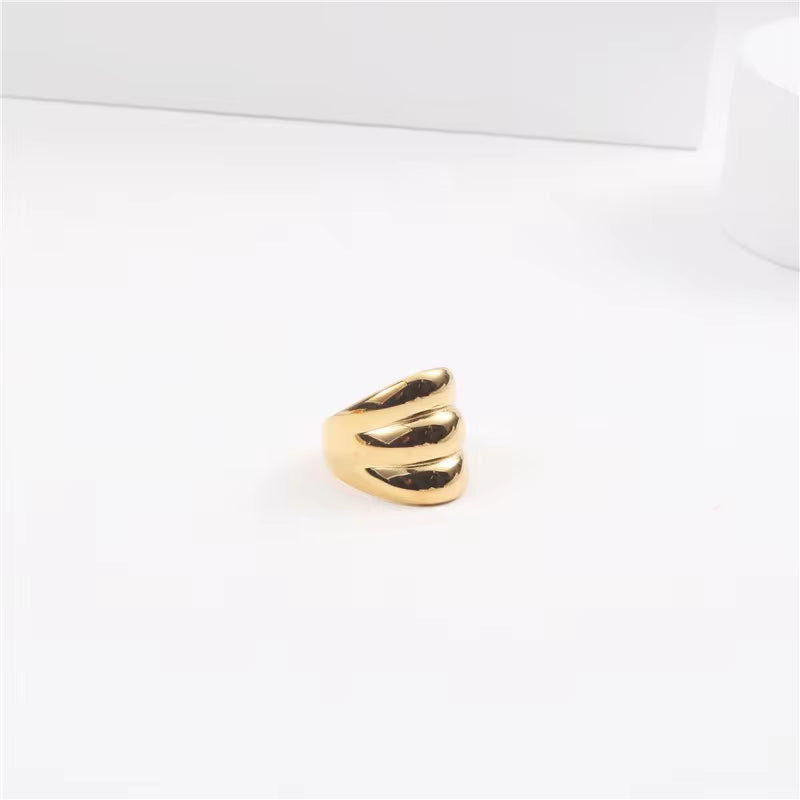 Simple Luxury Women Lady Jewelry 18K Gold Plated Stainless Steel Statement Ring