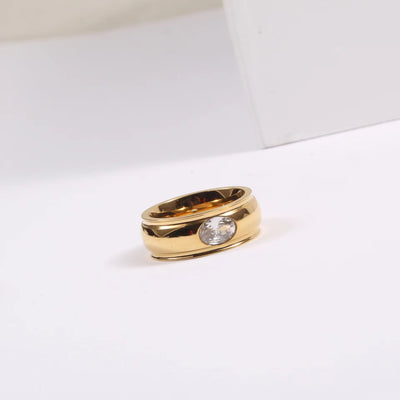 18K Gold Plated Waterproof High Quality Light Luxury Eye Zirconia Camber Band Stainless Steel Rings for Women