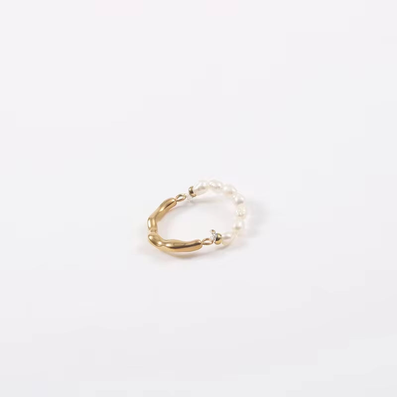 High End 18K PVD Gold Plated Imitation Pearl Elastic String Waved Rings Stainless Steel Women Rings Tarnish Free Jewelry