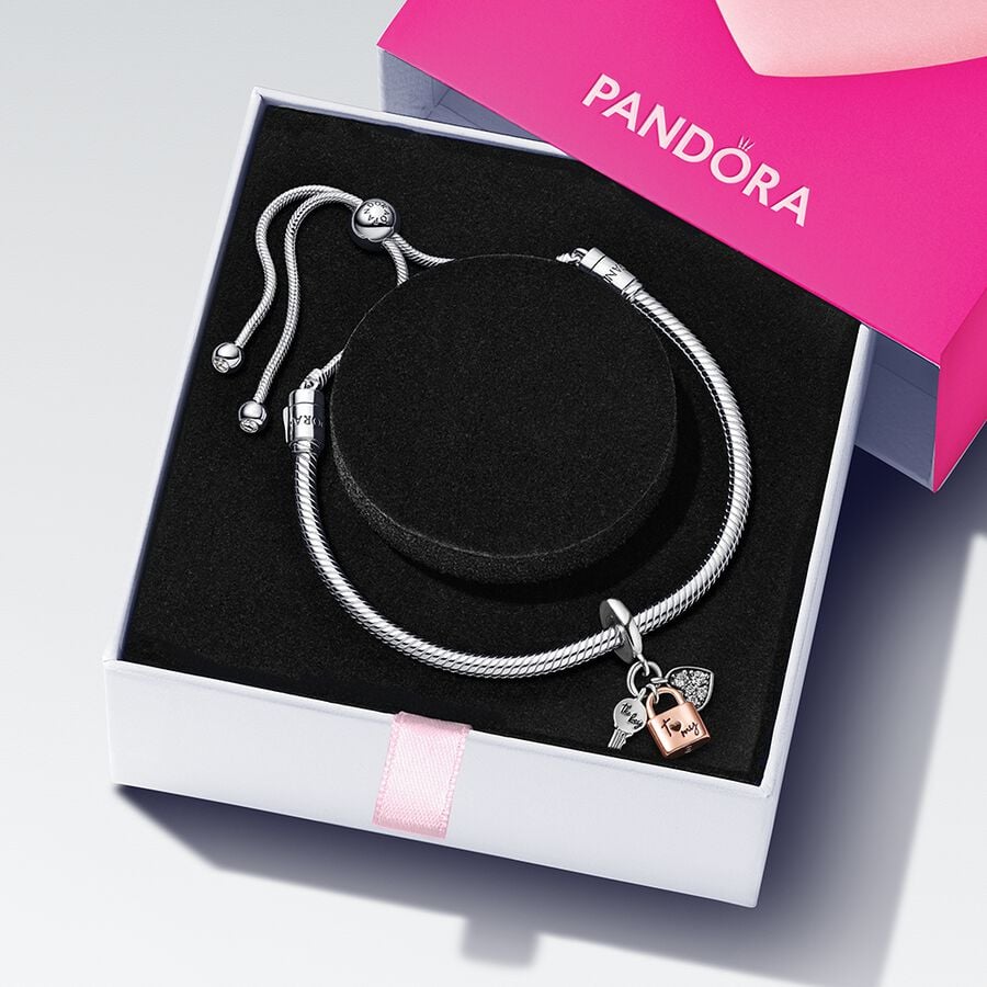 Padlock & Heart Bracelet Gift Set B802377