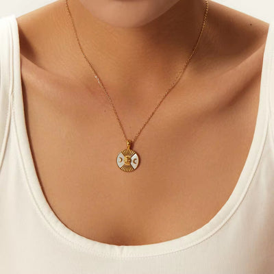 Waterproof Zircon Texture Necklace Stainless Steel Green Zircon round Eye Sunburst Medallion Necklaces