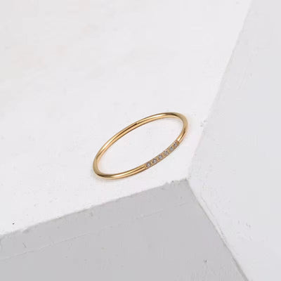 Minimalist Jewelry 6 CZ Thin Ring 18K Gold Plated Stainless Steel Eternity Inlay Cubic Zircon Ring for Women