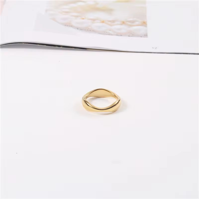 High End Bamboo Geometric Rings 18K Gold Plated Stainless Steel Irregular Wavy Finger Ring for Women